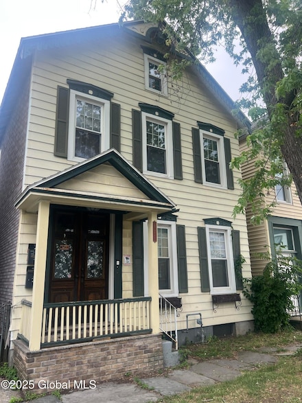 627 4th Ave Unit 2, Troy, NY 12182