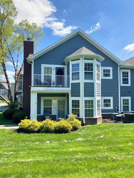 1088 Shadow Ridge Rd Unit B, Indianapolis, IN 46280