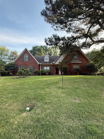 917 Valleyview Ln, Collierville, TN 38017