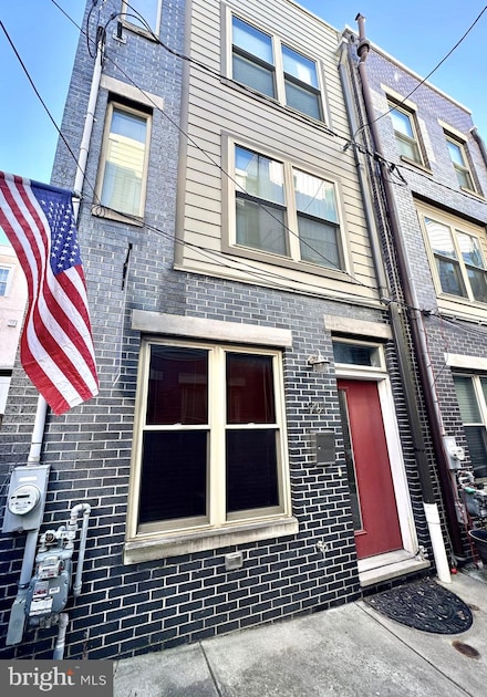 901 S Schell St, Philadelphia, PA 19147
