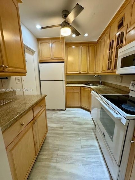 3105 Oakland Shores Dr Unit J202, Oakland Park, FL 33309