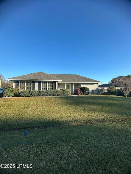 25 Shamrock Cir, Hilton Head Island, SC 29926