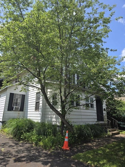 2 van Wardt Place, Tappan, NY 10983