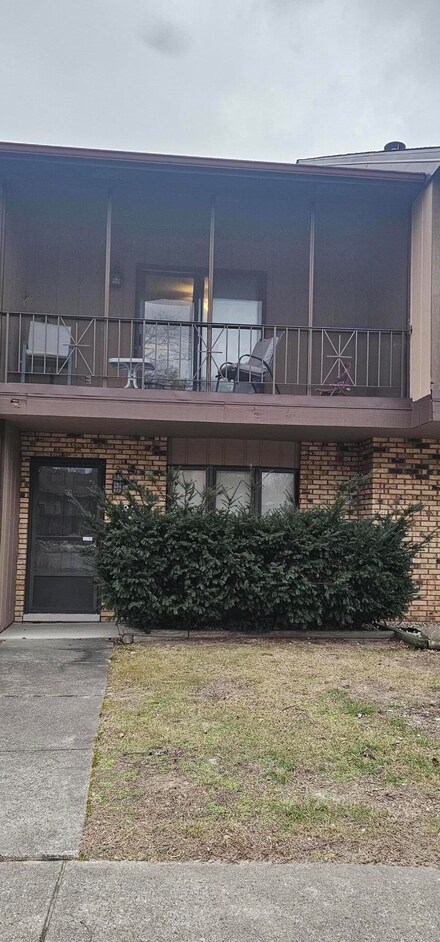 870 Jordan Cir, Schererville, IN 46375