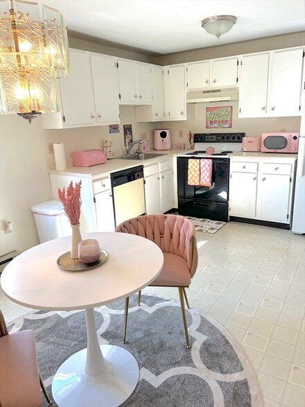 53 Fairfield Park, Mansfield, MA 02048