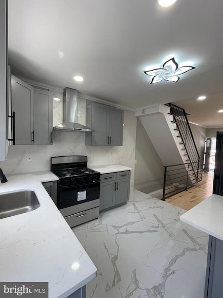 1804 Tree St, Philadelphia, PA 19145