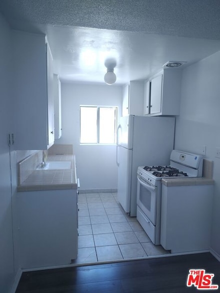 2630 S La Salle Ave Unit 4, Los Angeles, CA 90018