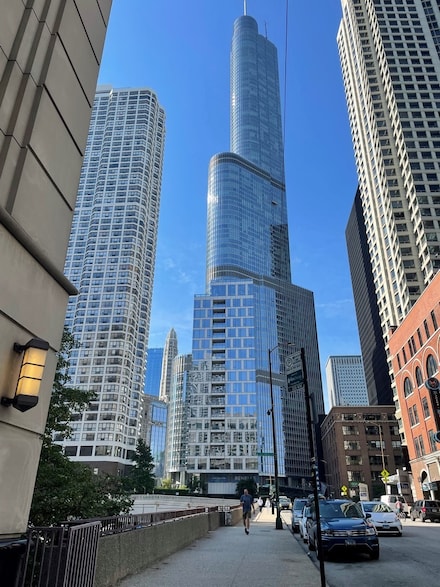 401 N Wabash Ave Unit 30E, Chicago, IL 60611