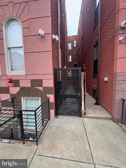 1829 W Diamond St Unit 3F, Philadelphia, PA 19121