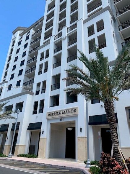 301 Altara Ave Unit 420, Coral Gables, FL 33146