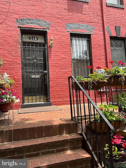 518 F St NE, Washington, DC 20002