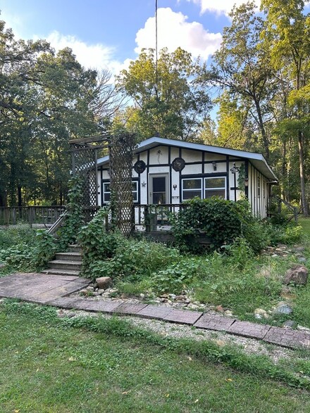 23610 S Ford Rd, Minooka, IL 60447