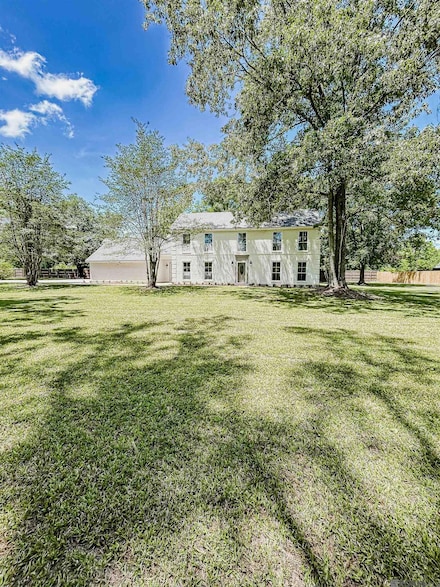 12354 Rue de Le Bois Rd, Gonzales, LA 70737