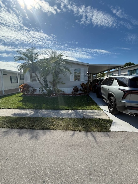 45 Banyan Ln, Davie, FL 33325