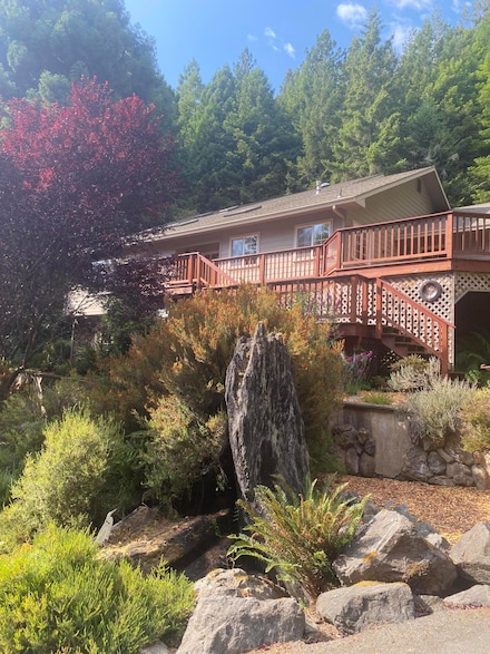 131 Buckley Rd, Blue Lake, CA 95525