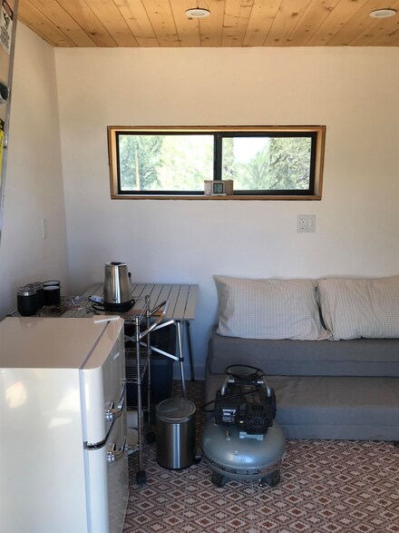 120 Comanche Trail, Carson, NM 87517
