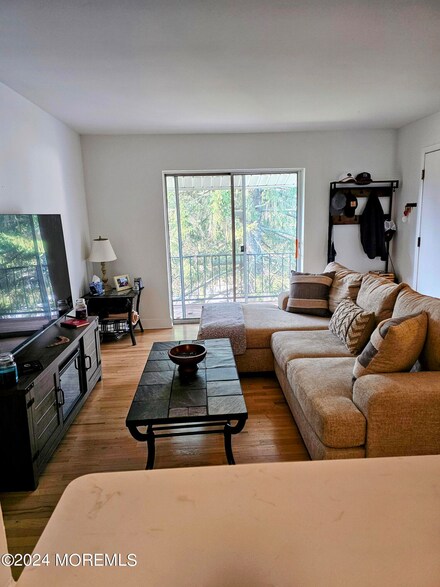3403 Bridge Ave Unit 9, Point Pleasant Boro, NJ 08742