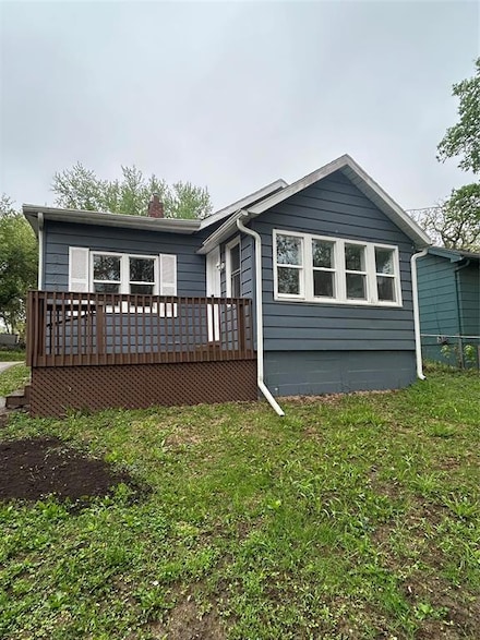 1243 E 35th St, Des Moines, IA 50317