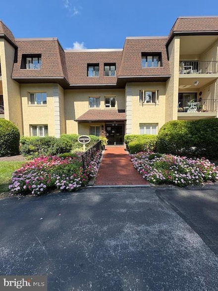 103 Summit Dr Unit A, Bryn Mawr, PA 19010