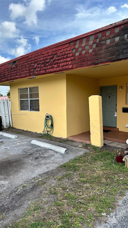 504 NW 179th St, Miami, FL 33169