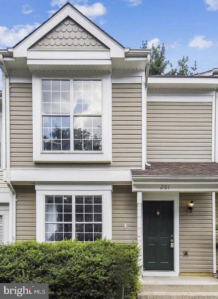 261 Coventry Square, Sterling, VA 20164
