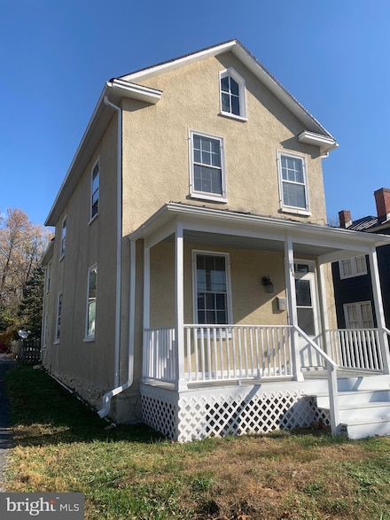 306 E Main St, Berryville, VA 22611
