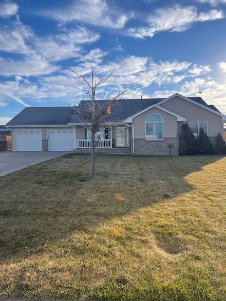 411 S Ivy St, Yuma, CO 80759