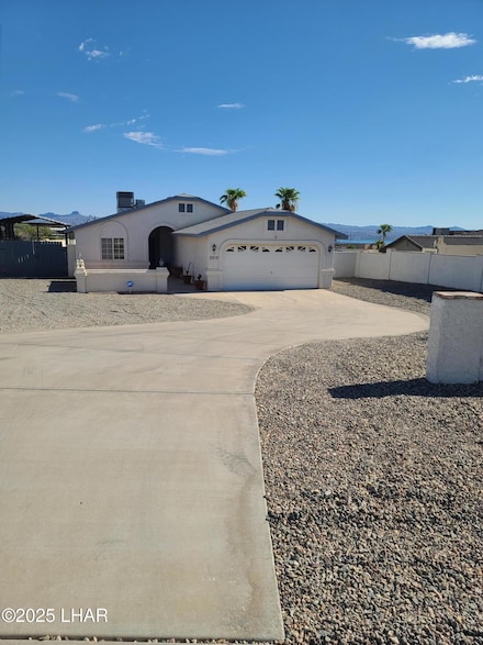 2010 Bombay Dr, Lake Havasu City, AZ 86404