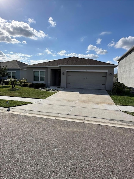 567 Meadow Bend Dr, Davenport, FL 33837