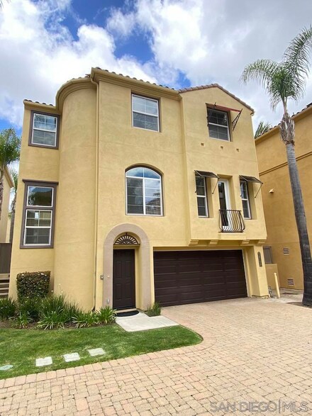 2748 Villas Way, San Diego, CA 92108