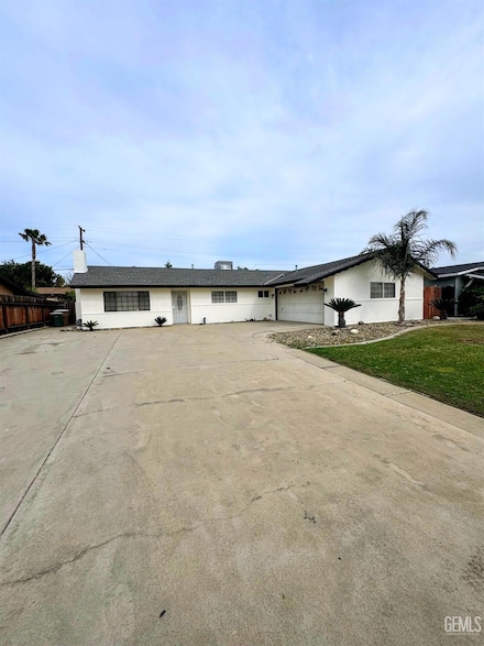4404 Brunswick St, Bakersfield, CA 93307