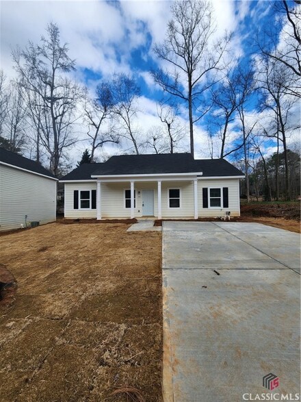 372 Washington Dr, Athens, GA 30601
