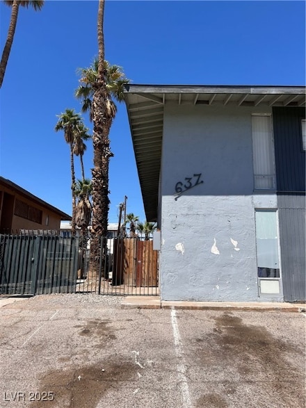 637 N 11th St Unit 4, Las Vegas, NV 89101
