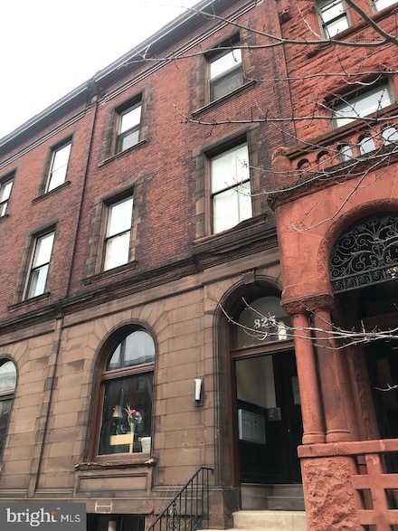 825 Park Ave Unit 5, Baltimore, MD 21201