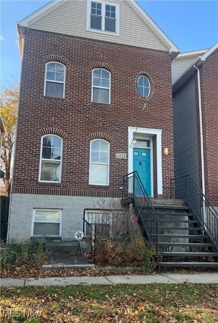 2122 W 6th St, Cleveland, OH 44113