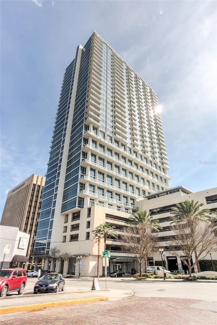 150 E Robinson St Unit 6S-15 (631), Orlando, FL 32801
