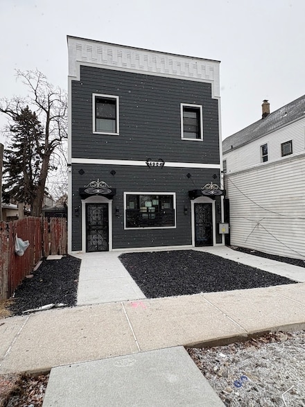4904 W 30th St, Cicero, IL 60804