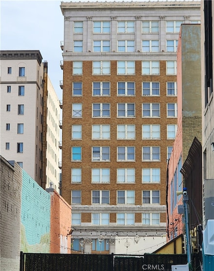 6379 Hollywood Blvd, Los Angeles, CA 90028