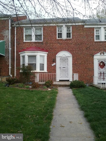 3905 Hilton Rd, Baltimore, MD 21215