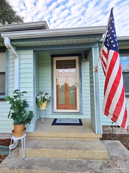 300 Frisco Rd, Pensacola, FL 32507