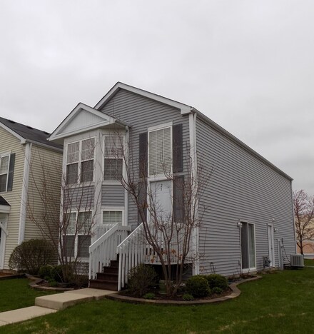 21 Harmony Ln, Romeoville, IL 60446