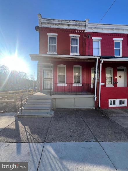 5502 Master St, Philadelphia, PA 19131