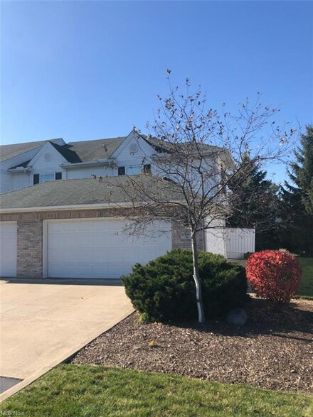 132 Sand Ct Unit 6, Fairlawn, OH 44333