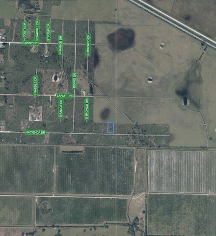 3108 Hacienda Dr, Lorida, FL 33857