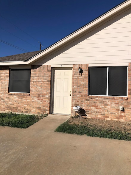 1803 3rd St, Marble Falls, TX 78654