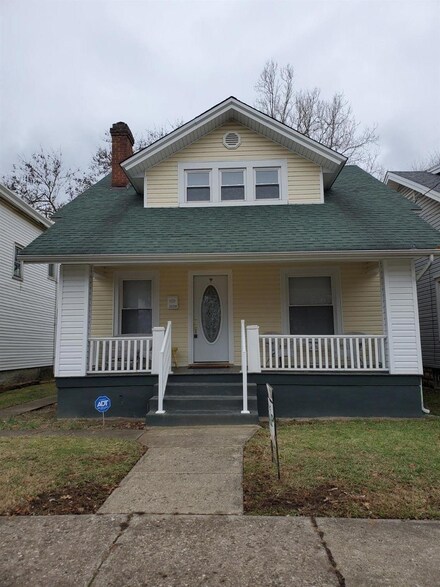 2120 Sherman Ave, Middletown, OH 45044