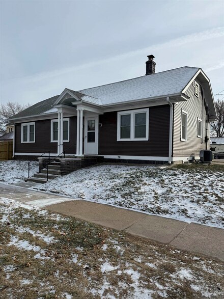 407 W Prairie Ave, Norfolk, NE 68701
