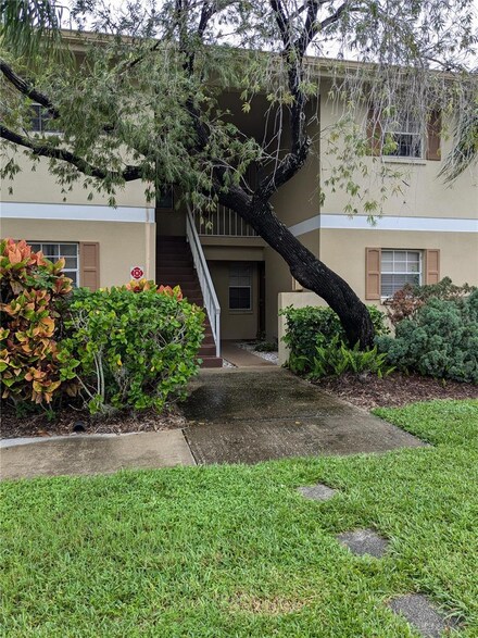1625 Sunny Brook Ln NE Unit G 201, Palm Bay, FL 32905