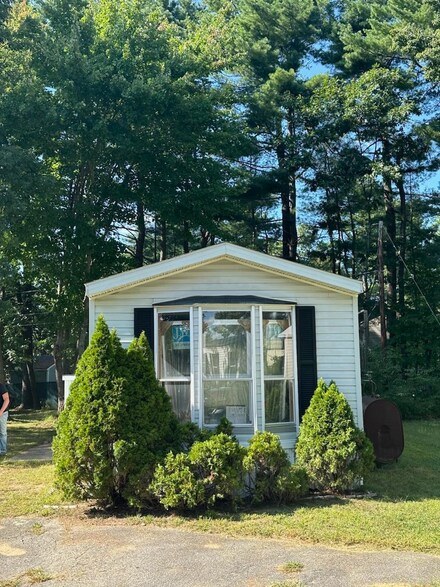 69 Manchester St Unit 7, Concord, NH 03301