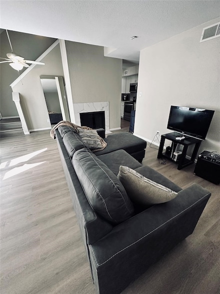 9803 Walnut St Unit B208, Dallas, TX 75243